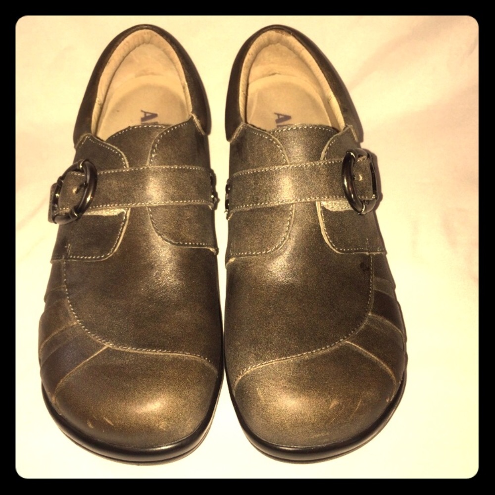 Algeria Womens Drifted Loafer Shoes 10